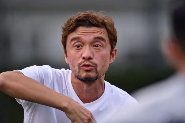 久久不色