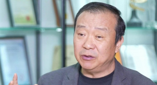 亚洲成人欧美自拍